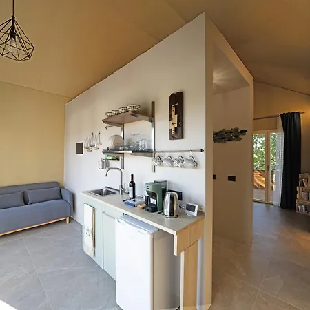 La Barca Nel Bosco Di Cascina Papa Mora