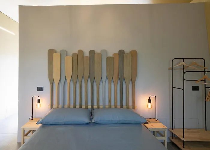 La Barca Nel Bosco Di Cascina Papa Mora 첼라렌고